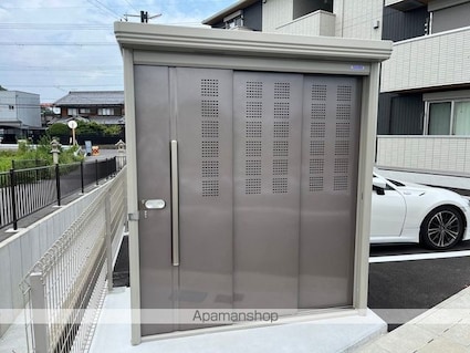 Ｄレジデンス東近江[1LDK/41.86m2]の共用部1