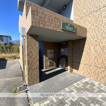 アプリコット[3DK/56.76m2]のエントランス