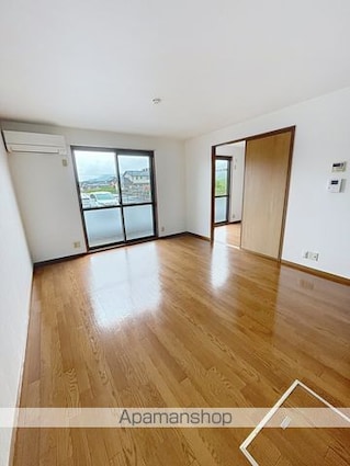 ＵＮＩＶＥＲＳＥ[2LDK/53.76m2]の内装1