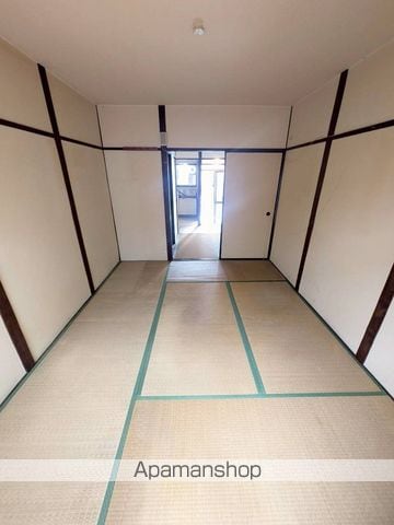 谷口文化の内装写真