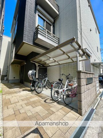 シャーメゾンベルク南田辺の玄関写真