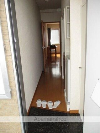 フォレストン[1K/22.35m2]の玄関