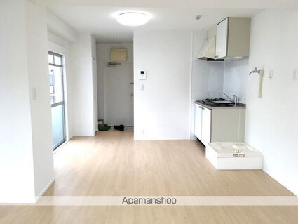 東信松涛マンション[1R/43.02m2]の玄関