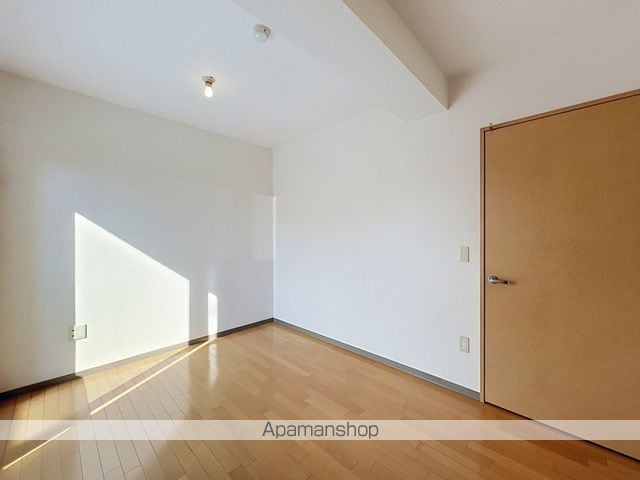 メイプル青山の内装写真