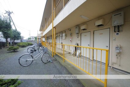 グリーンプラザ滝山[1R/17.41m2]のエントランス