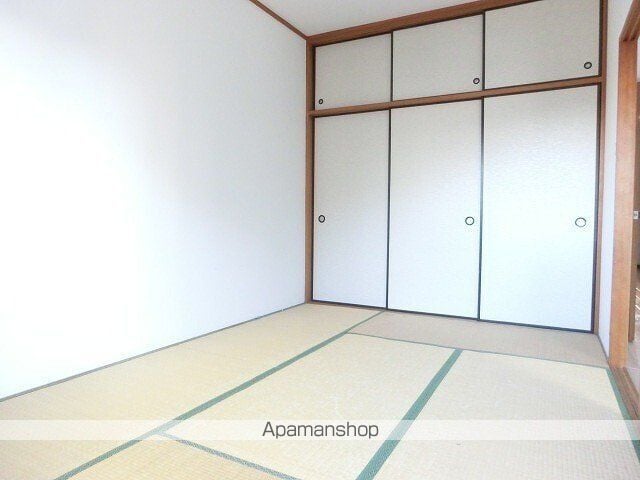 STAR ART 春日の内装写真
