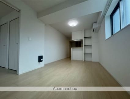 石見ビル[2LDK/56.54m2]のリビング・居間