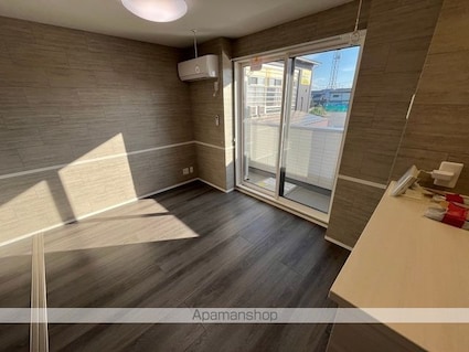 ビオット彦根　Ｂ棟[1LDK/31.43m2]のリビング・居間