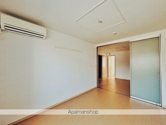 プロムナード道辺 Bの内装写真