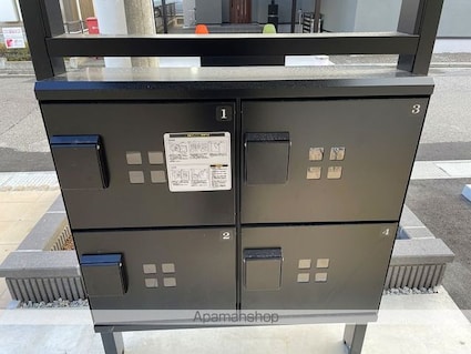 シャルマン　シャトー・ｉ[1LDK/49.31m2]の共用部3