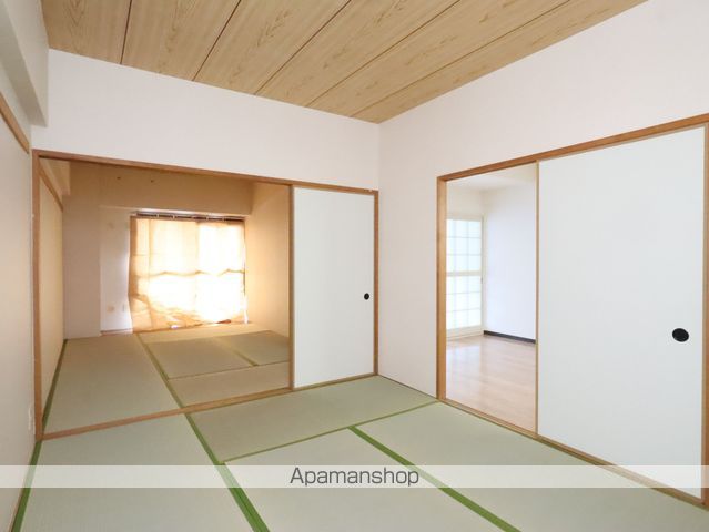 レジデンス泉の内装写真