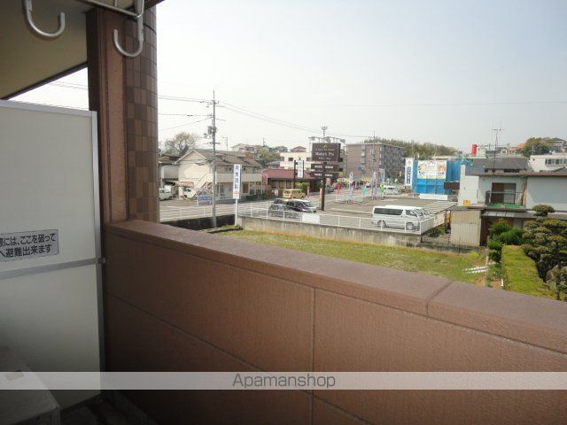 プロニティ・エイセイのその他写真