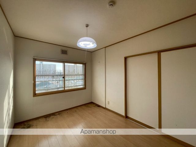 マンション鹿内の内装写真