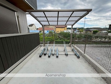 Ｄフラット東平山　Ｂ棟[1LDK/37.95m2]の共用部1