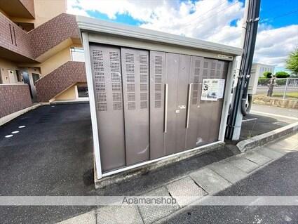 ユーミー川辺[2DK/52.44m2]の共用部1