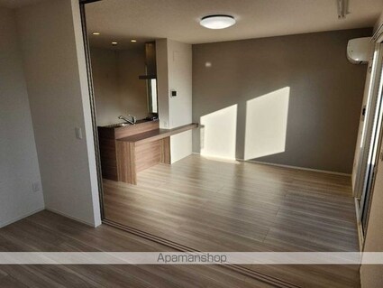 Ｐａｌｌａ鴨川[2LDK/57.4m2]のリビング・居間