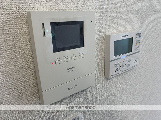 villa KAKIHI 宮ノ上Aの内装写真
