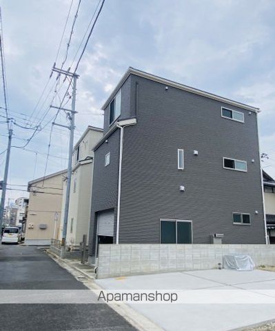 東海道・山陽新幹線 岡山駅 徒歩8分 3階建 築6年の外観写真