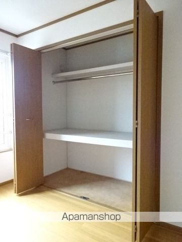 カーサ ラウレールIの内装写真