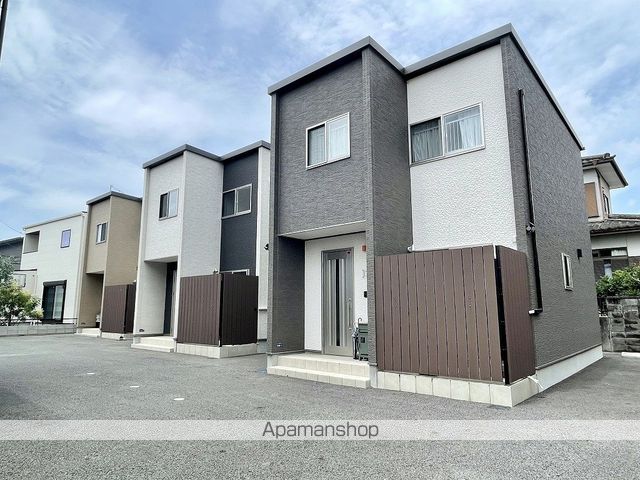 アメリアC棟の外観写真