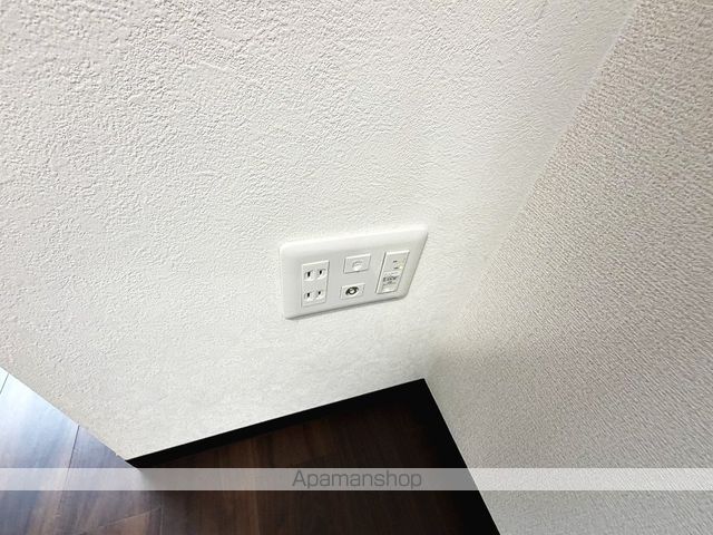 FR.IMP大阪三国の内装写真