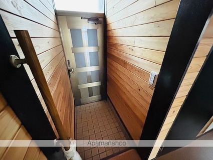 ゆかりハイツ[1K/30m2]の玄関