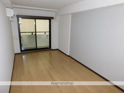 ヒルズ子安町[1K/25.12m2]のリビング・居間