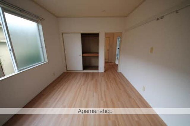 和歌山県和歌山市井辺[2K/47.16m2]の収納
