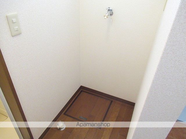 ランドハウスBの内装写真