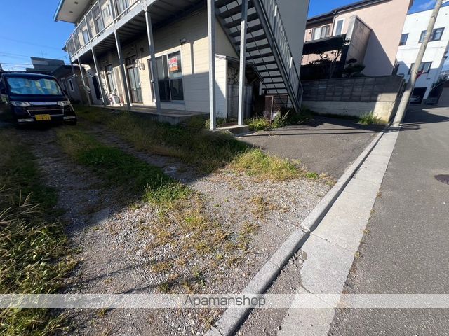 加我アパートＢ[2LDK/47.3m2]の駐車場