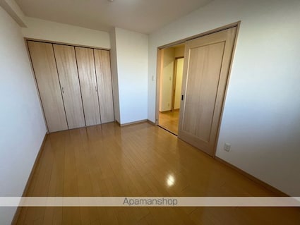 タロックス新居浜[2LDK/64.26m2]の内装3