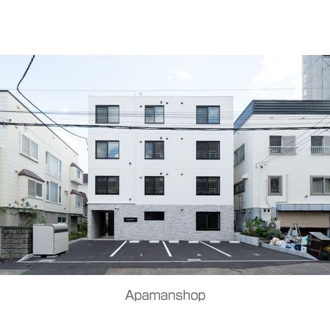 FIRST LEBEN桑園