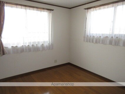 ファミールコンノ[2LDK/73.49m2]のリビング・居間2