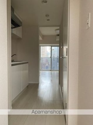 東京都立川市曙町２丁目[1K/25.2m2]の玄関