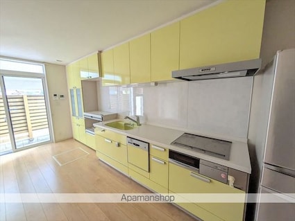 駅東Ａ邸[2LDK/83.21m2]のキッチン