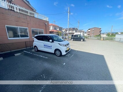 和歌山県和歌山市中島[2LDK/53.6m2]の駐車場1