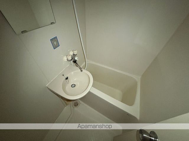 ファーストタウン中央の内装写真