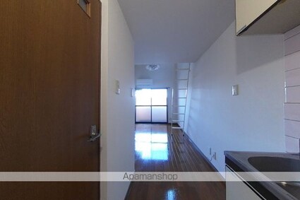 パインヴィレッジ[1R/17.83m2]の内装1