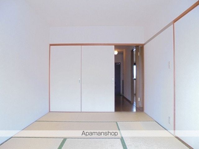 ミルキーハウス南棟の内装写真