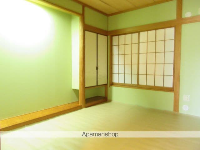 テラスレジデンス伊奈平の内装写真