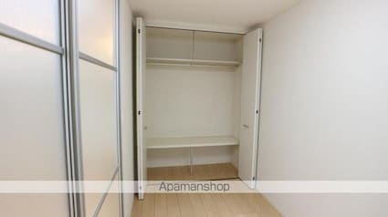 クレヴィア・ドゥ・八坂小町[1LDK/38m2]の収納