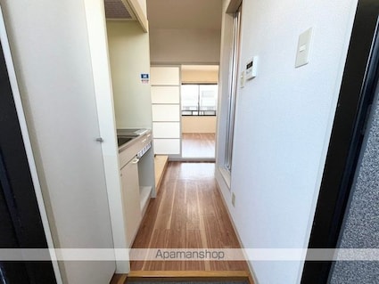 滋賀県彦根市本町１丁目[1K/17.62m2]の玄関