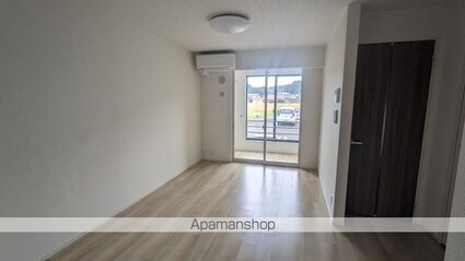 ヴァンヴェールＣ[1LDK/50.16m2]のリビング・居間