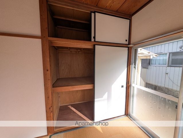 小舩照久住宅の内装写真