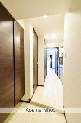 ジェノヴィア新宿早稲田グリーンヴェール[1K/25.59m2]の玄関