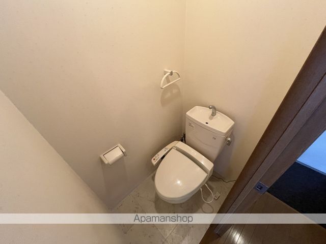 ロイヤルクイーンズパーク関目の内装写真