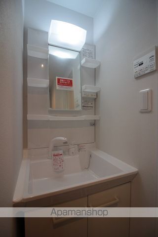 JEEKBLAU美園の内装写真