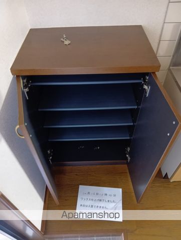 アヴァンセ富沢南伍番館の内装写真