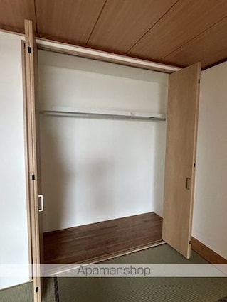 シティパーク津田沼[2LDK/70.74m2]の収納