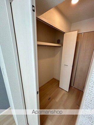 ウエスト　コミタリアⅢ[1K/28.87m2]の収納